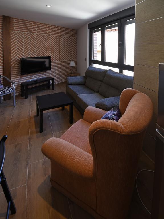 Apartamentos La Rocanda Coca Extérieur photo